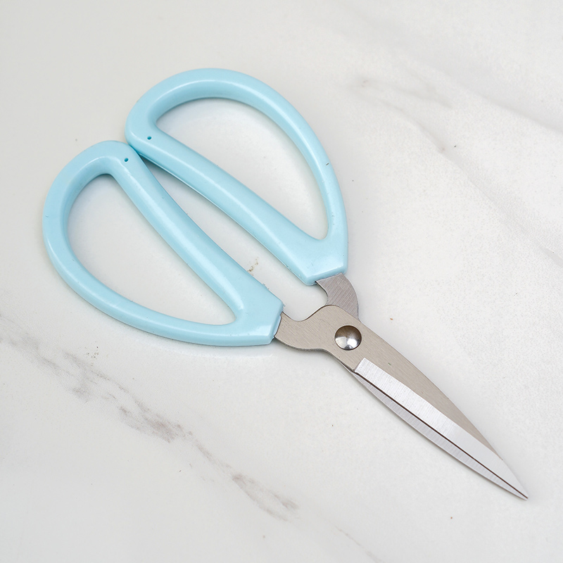 克孜勒苏柯尔剪刀-07